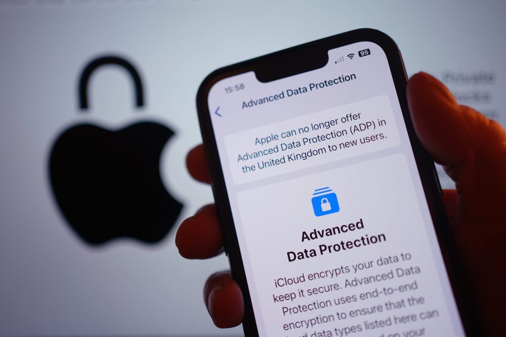 Uk Government Drops Demand For Access To Apple Users’ Encrypted Data