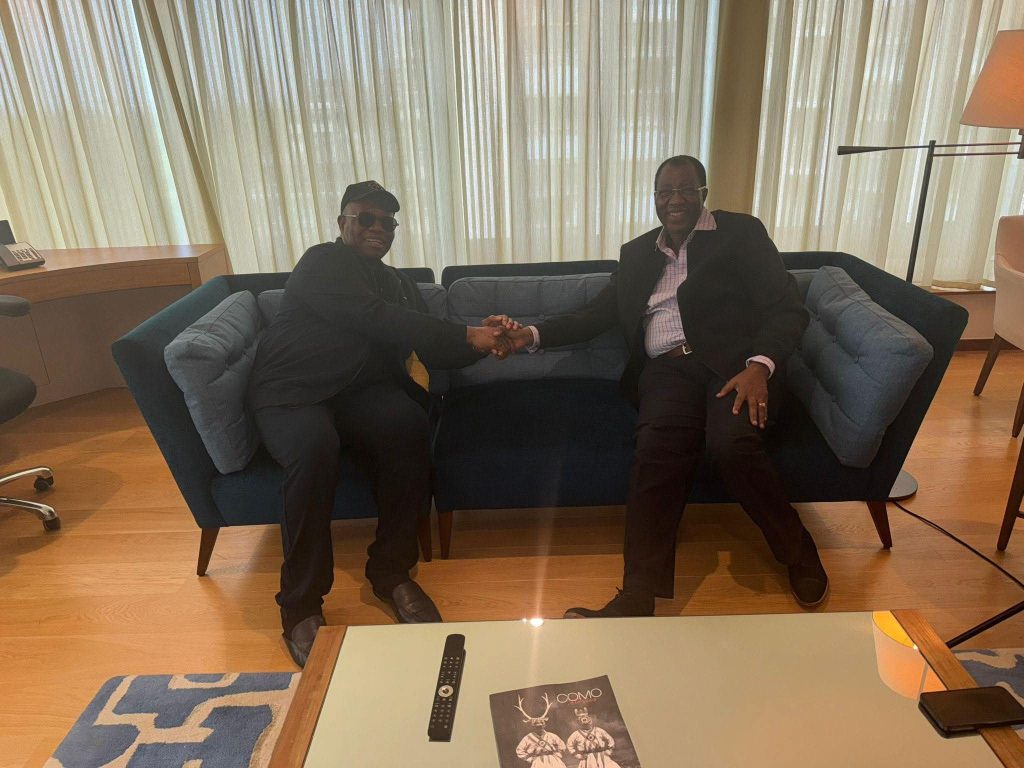 Gbenga Daniel Meets Akpabio In London
