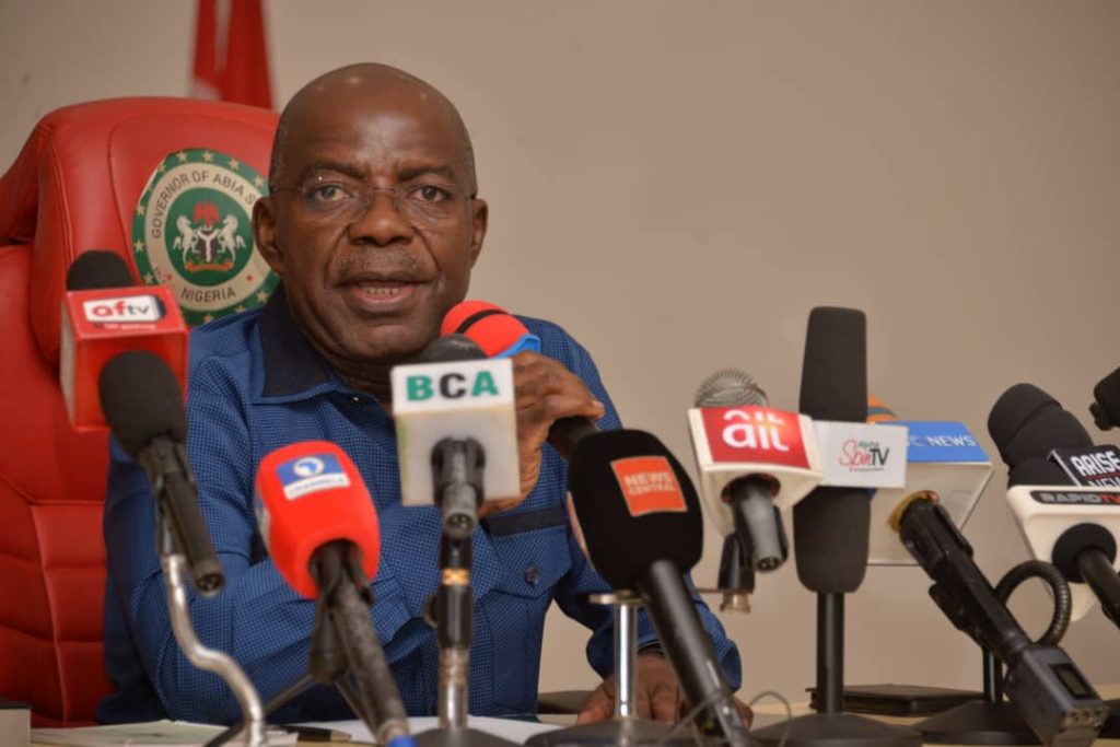 2000 Healthcare Workers Jostle For 771 Slots In Abia, 1,200 Shortlisted