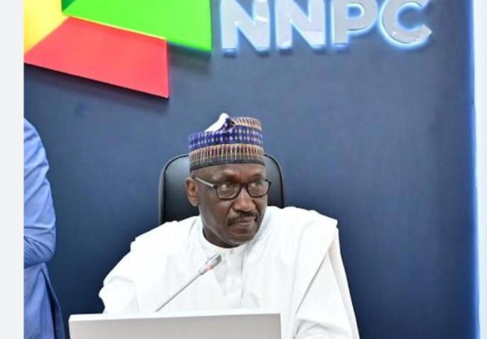 Court Freezes Ex-Nnpcl Boss, Kyari’s Accounts