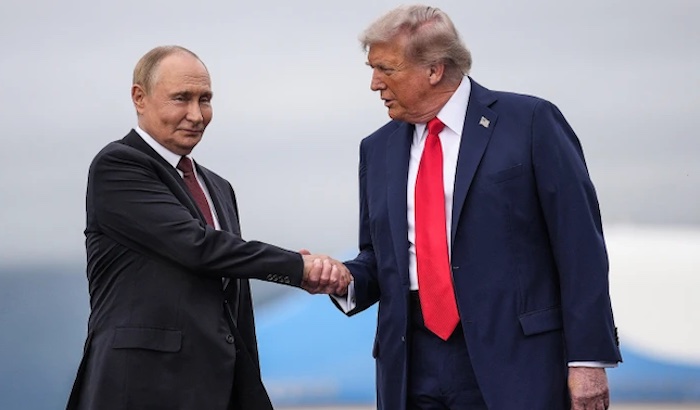 Putin Tells Trump Ukraine Must Cede Territory To End War Ahead Of Zelenskys Oval Office Talks