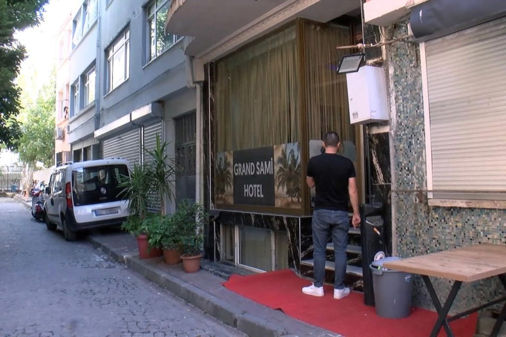 Two Dutch Teens Found Dead In Istanbul Hotel