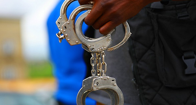 Handcuff 1 1