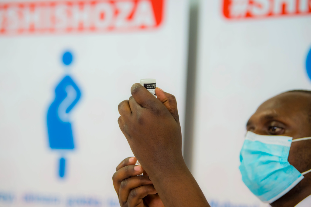 Vaccine Storage, Immunization: Nigeria Gets $11M Cold-Chain Equipment