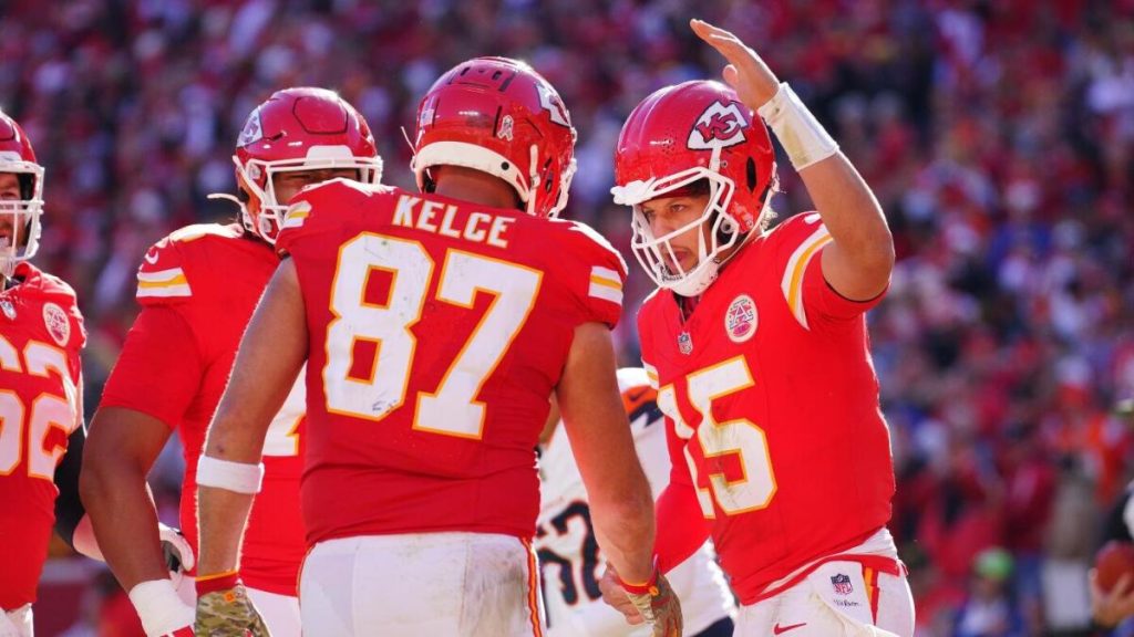 Patrick Mahomes Travis Kelce Kansas City Chiefs Imagn Images