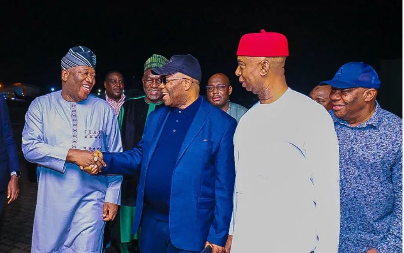Akpabio Returns To Nigeria, Dispels Health Rumours