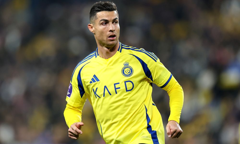 Ronaldo Gets Hong Kong Hero’S Welcome, Avoids Messi Pitfall