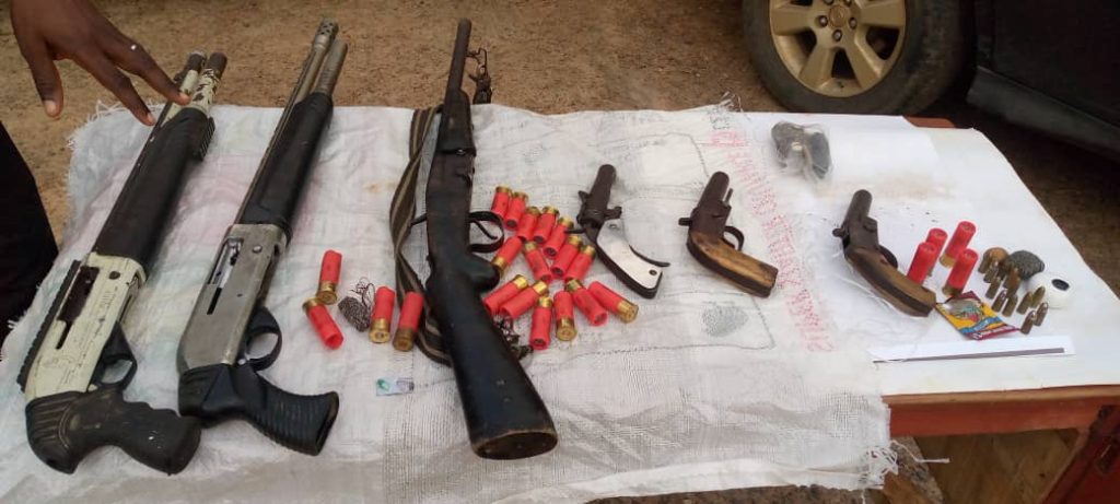 Osun: Police Arrest Suspected Criminals, Recover Guns, Cars