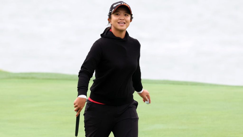 Sei Young Kim Holds A Commanding 54-Hole Lead At Bmw Ladies Championship