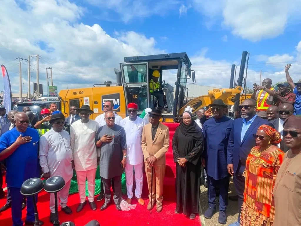 Wike Flags Off Rehabilitation Of 15Km Old Keffi Road