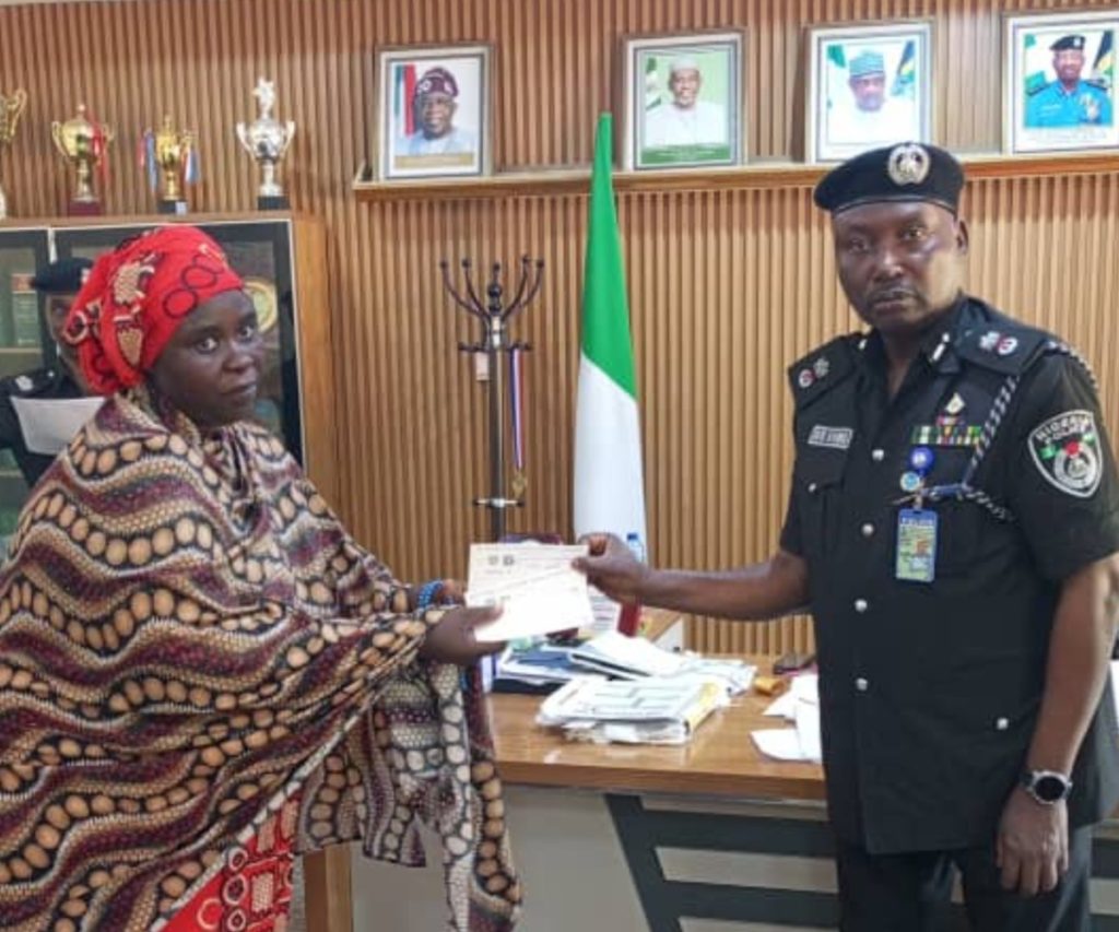Npf Present Cash Assistance To Families Of Slain Officers In Jigawa
