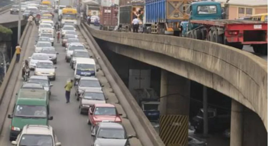 Traffic Alert: Lagos Announces 15-Day Closure Of Marine Bridge For Maintenance