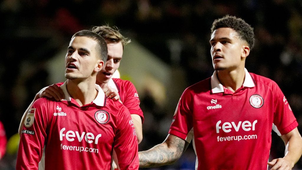 Bristol City 3-1 Southampton: Scott Twine Scores Twice In Robins Cpmeback Win