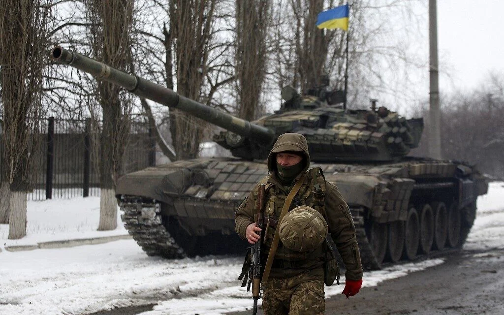 War: Ukraine Hits Key Russian Chemical Plant