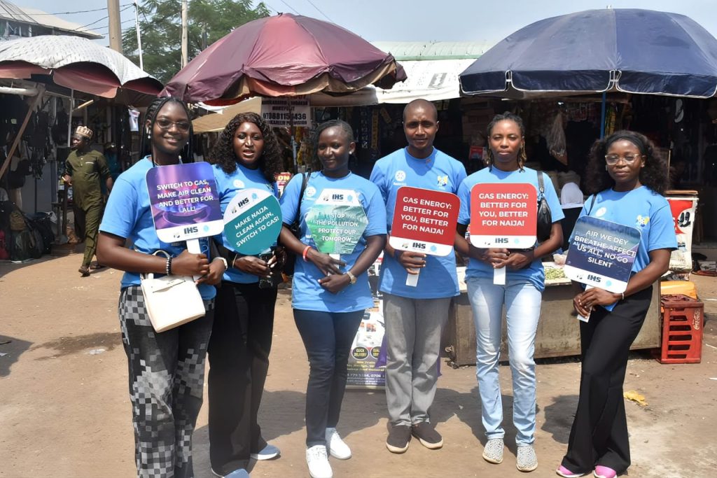 Youths Take Fight Against Air Pollution To Fct Markets, Schools