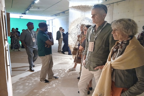 1000562532 Just In: Tourists Storm Mowaa