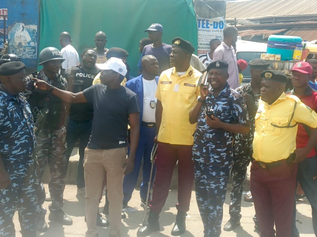 Lastma Impounds 155 Vehicles, Dismantles Illegal Garages In Lagos