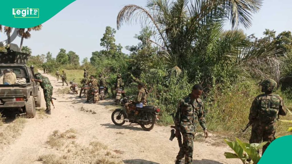 7D13641010D1Abc6 7D13641010D1Abc6