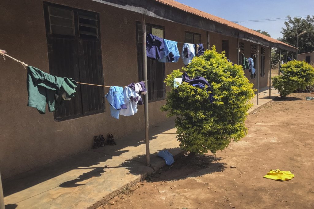 Afp 20251123 84Wk2Dy V1 Highres Nigeriaunrestkidnappingschool Scaled 1