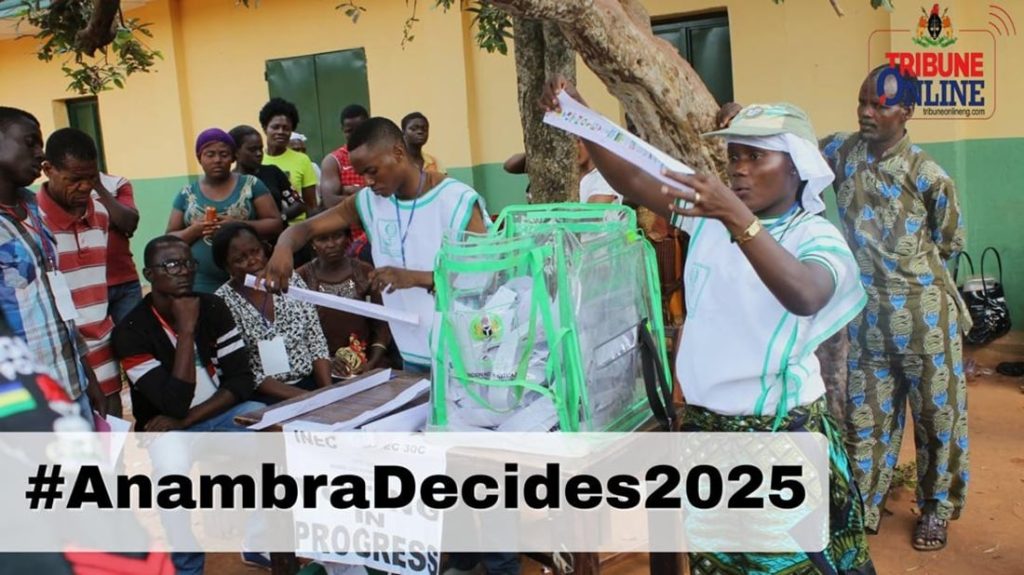 Anambradecide2025: Police Allegedly Fire Teargas Canisters At Inec Officials, Others