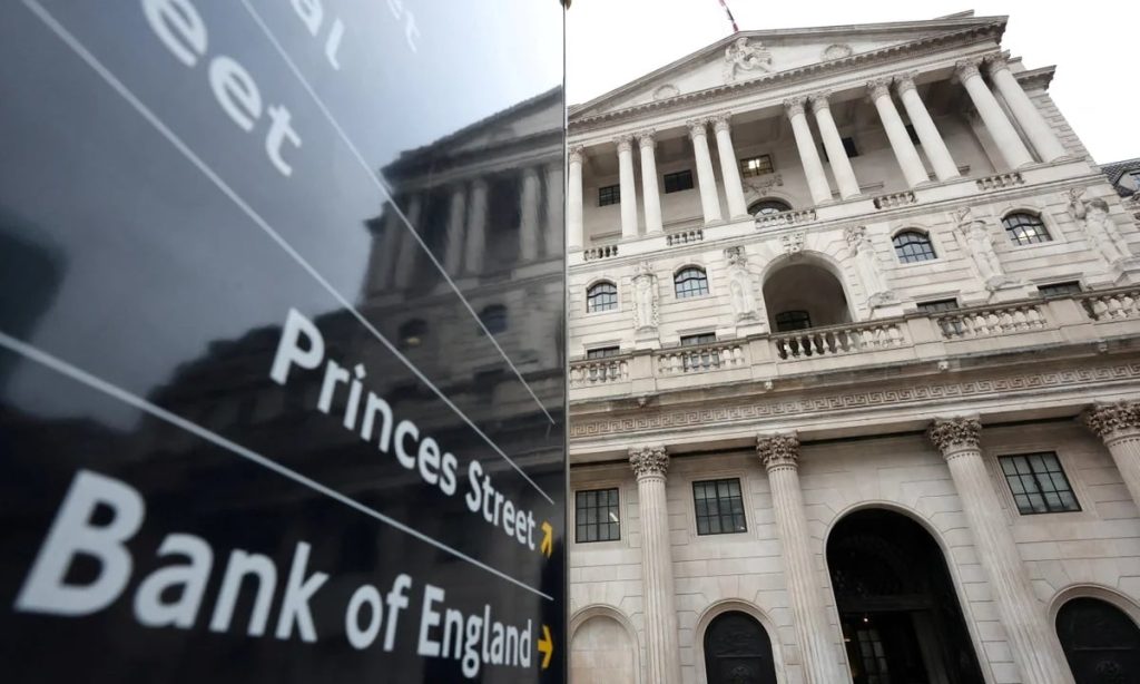 Bank Of England Keeps Uk Interest Rates At 4%