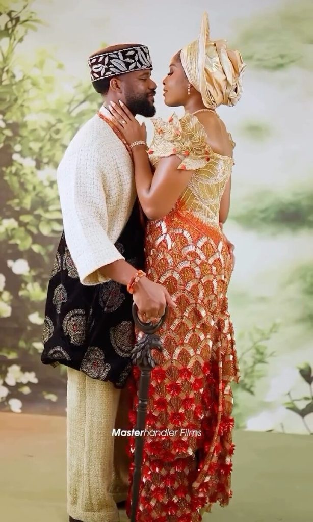 Bride Nudging Singles To Reply Dms E1764149142918