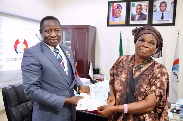 Efcc Returns N42.5M To 70-Year-Old Widow Defrauded By Banker
