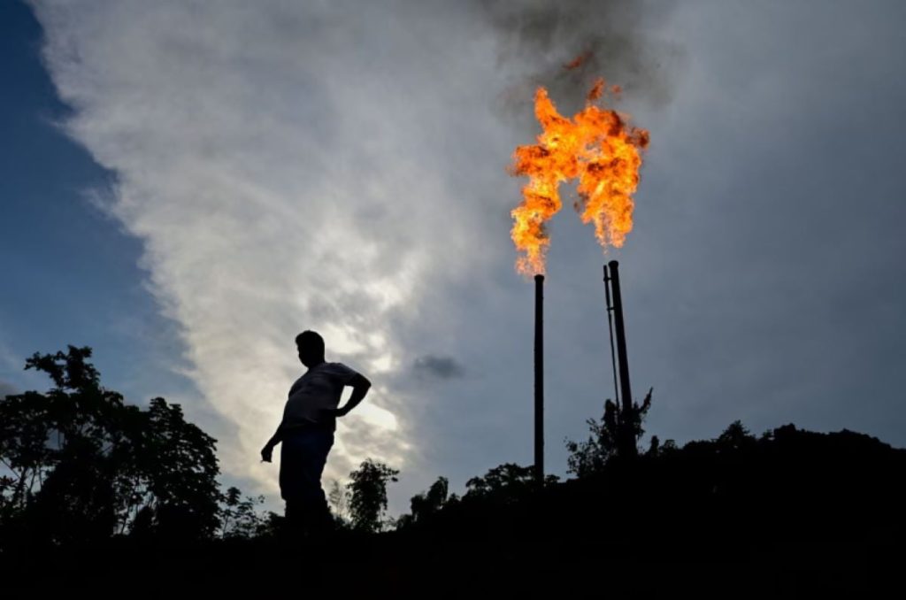 Global Fossil Fuel Projects Put Health Of Two Billion People At Risk