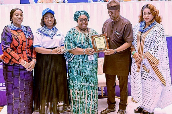 Img 20251031 Wa0002 Cowlso Honours Sanwo-Olu’s Aide At 25
