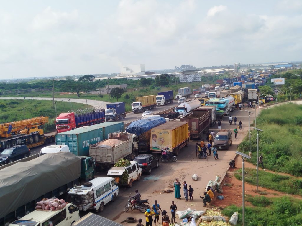 Road Reconstruction: Motorists, Commuters Stranded On Lagos-Ibadan Expressway