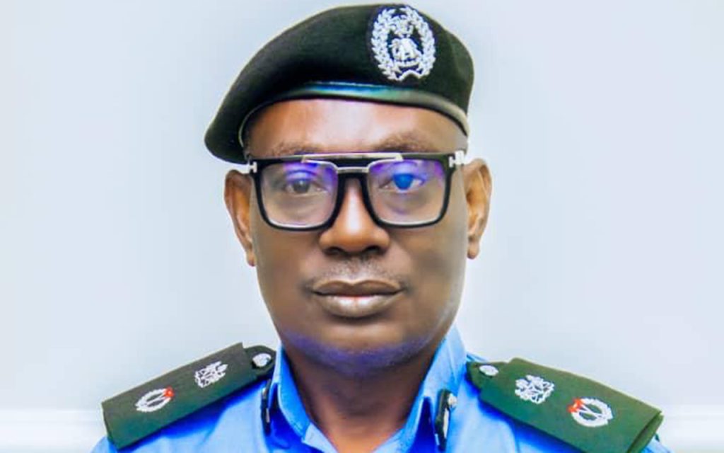 Ikioye Orutugu Ikioye Orutugu