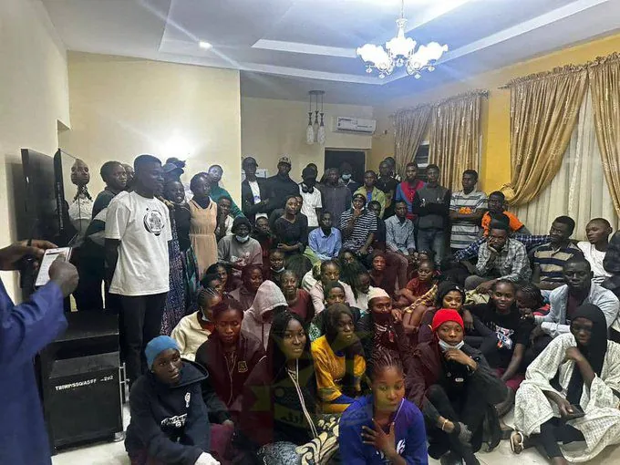 Troops Rescue 74 Stranded Corps Members In Borno