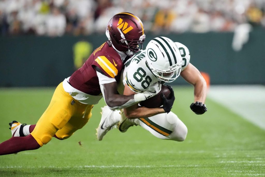 Who Will Packers Rely On To Replace Tucker Kraft? It’s Far More Than One Player