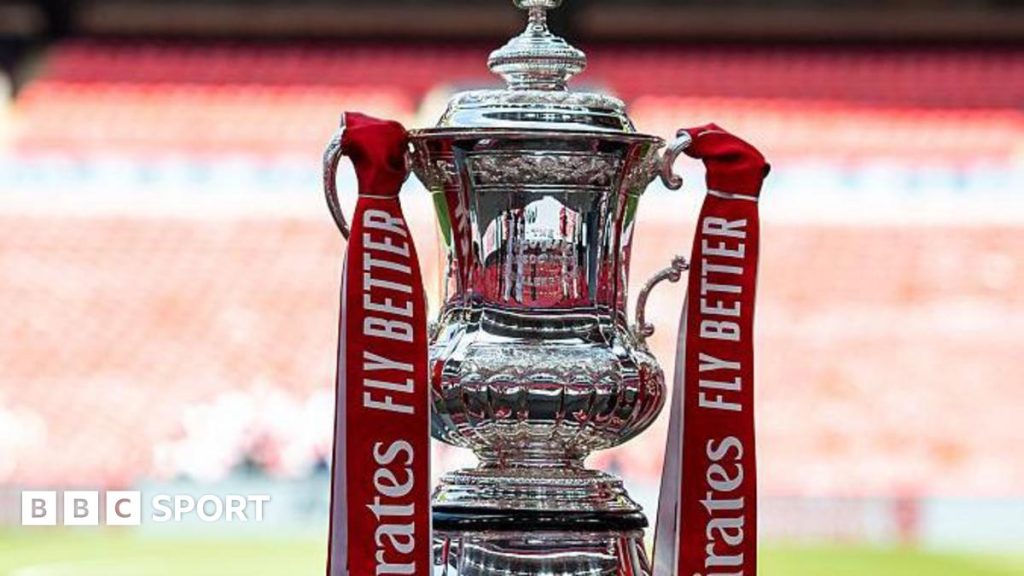 Fa Cup: Bbc To Show Boreham Wood And Sutton Round Two Ties