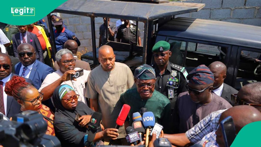 Cd0F2237001Bff4A Cd0F2237001Bff4A