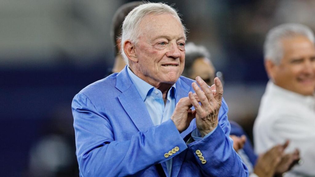 Cowboys’ Jerry Jones Should Cancel Potential Trade Because Dallas Isn’T A Contender