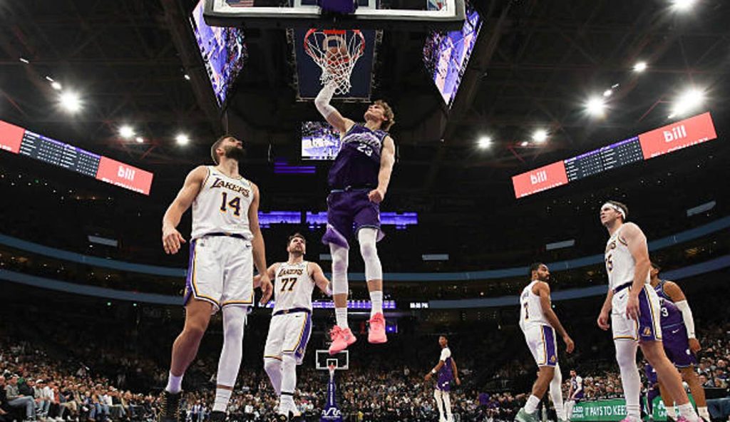 Salt Lake City Ut Lauri Markkanen Of The Utah Jazz Drives To The Basket During The Game 1 Salt Lake City Ut Lauri Markkanen Of The Utah Jazz Drives To The Basket During The Game 1