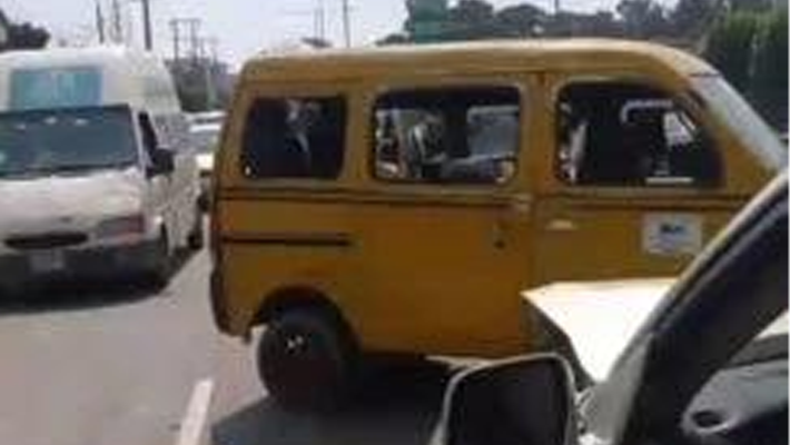Lagos Motorist On One-Way Drive Rams Into Minibus Driver