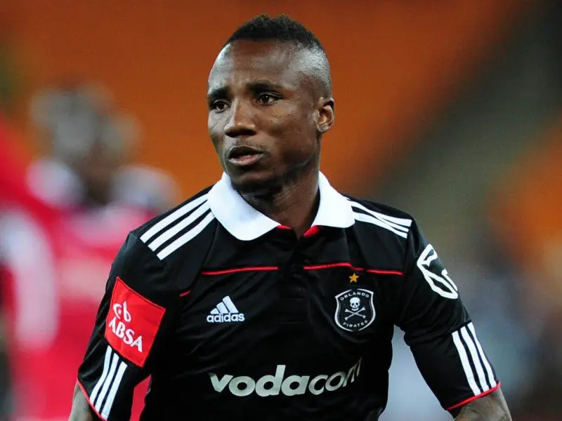 Teko Modise 2511399 Teko Modise 2511399