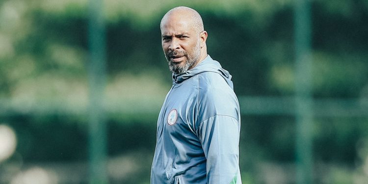 Eric Chelle Eagles Solo Training 1140 Eric Chelle Eagles Solo Training 1140