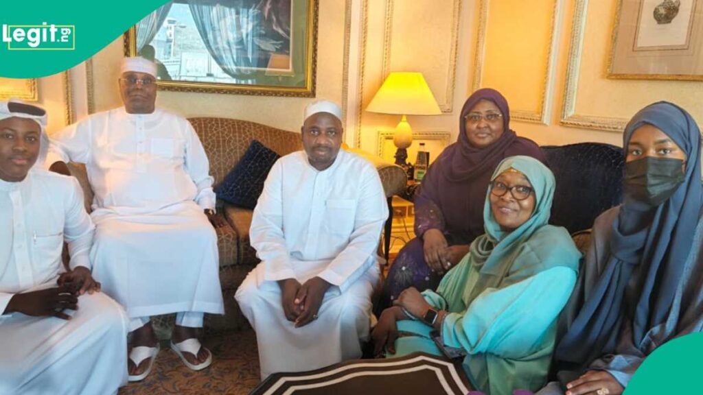 72882a3320c8fbb4 72882a3320c8fbb4