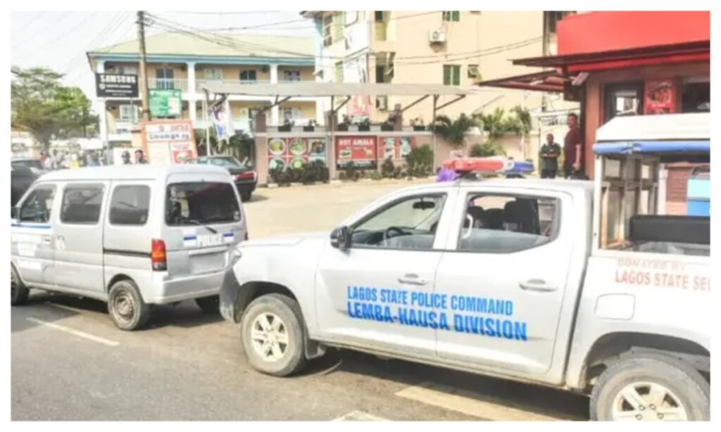 Many Injured As Hoodlums Disrupt Lp Adc Defection Event In Lagos Many Injured As Hoodlums Disrupt Lp Adc Defection Event In Lagos