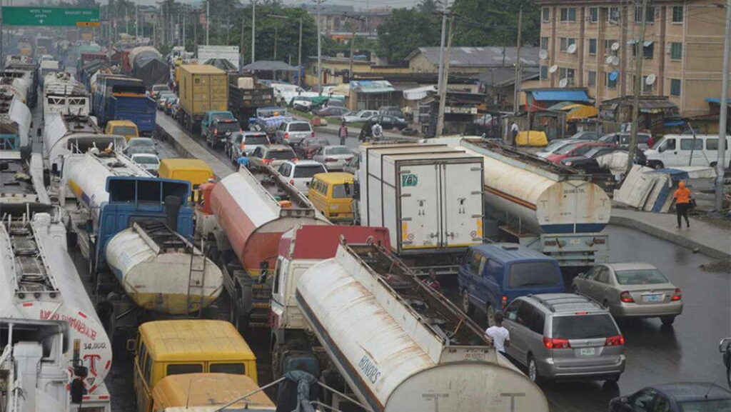 Oshodi Apapa Expressway gridlock 1062x598 1 Oshodi Apapa Expressway gridlock 1062x598 1