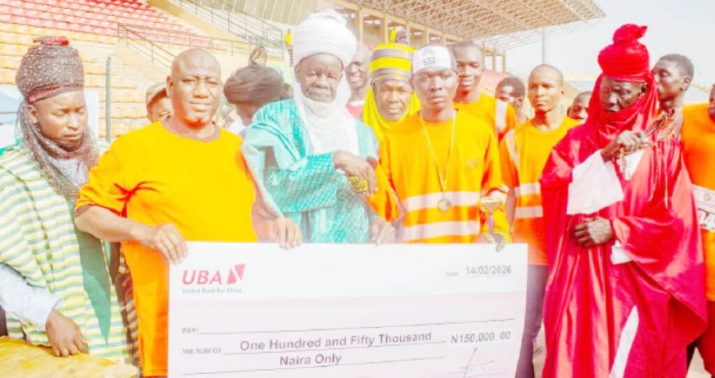 Presentation of cheques to winners by Chairman of Gombe Athletics Alhaji Adamu Belloat the recently launched Gombe mini marathon race Presentation of cheques to winners by Chairman of Gombe Athletics Alhaji Adamu Belloat the recently launched Gombe mini marathon race