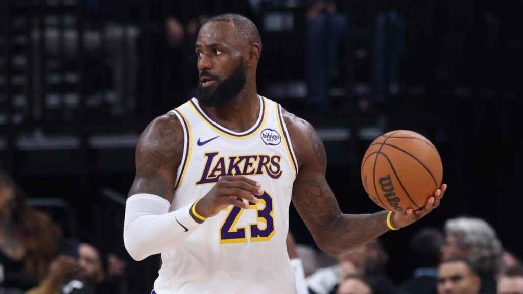 lebron james los angeles lakers imagn images lebron james los angeles lakers imagn images