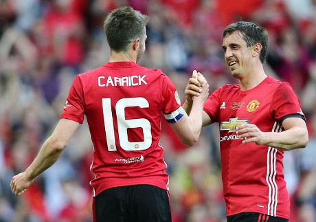 michael carrick man utd 08 xi celebrates 440nw 8857203cp201 1772009649 michael carrick man utd 08 xi celebrates 440nw 8857203cp201 1772009649