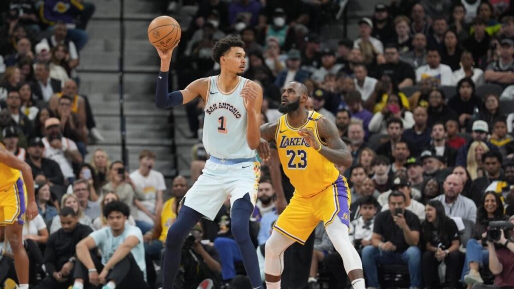 victor wembanyama lebron james spurs lakers cbs imagn victor wembanyama lebron james spurs lakers cbs imagn