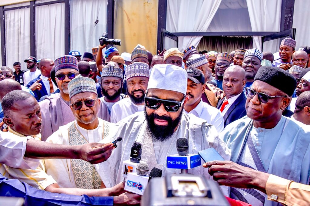 1000939597 1000939597