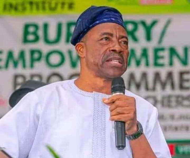 Kola Adewusi Kola Adewusi