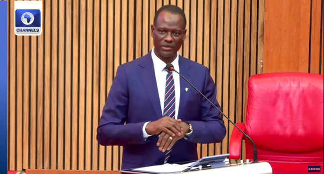 Taiwo Oyedele 1 1 Taiwo Oyedele 1 1